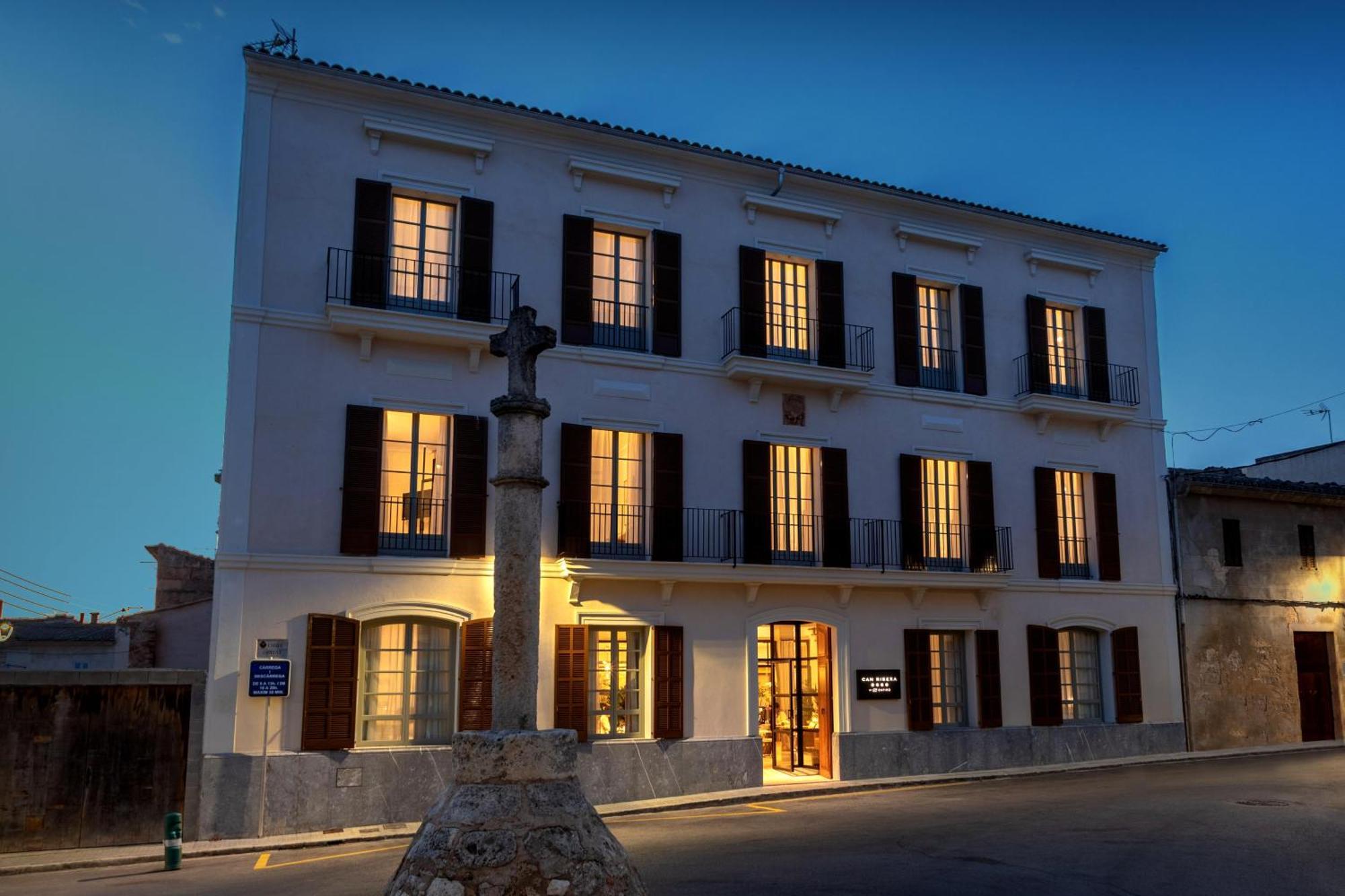 Can Ribera By Zafiro Muro Exterior photo